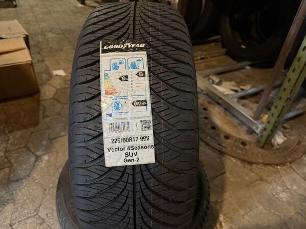 225/60 R17 99V  Goodyear Vector 4Seasons SUV GEN-2 Ganzjahresreifen
