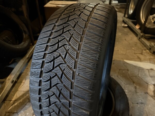235/45 R18 98V Dunlop Winter Sport 5  Winterreifen