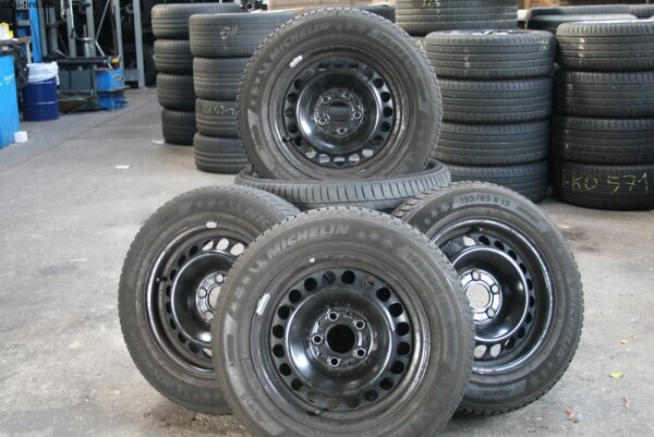 15" Mercedes-Benz Stahlfelgen + Winterreifen E-Klasse W210