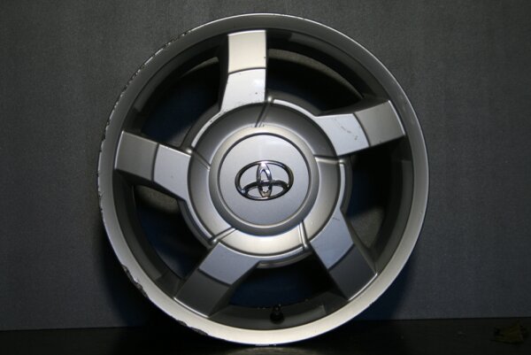15 Zoll Toyota Aygo II Alufelgen 4,5x15/ET35, 4/100, PZ4L2-90670 / Ronal