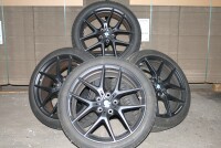18" BMW M-Paket- Alufelgen + Winterreifen 1er (F40)