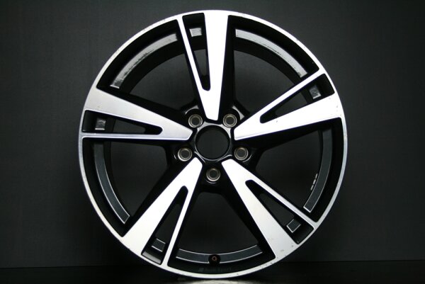 18 Zoll Audi A3 (8Y) Alufelgen 8x18/ET46, 5/112, 8Y0601025N