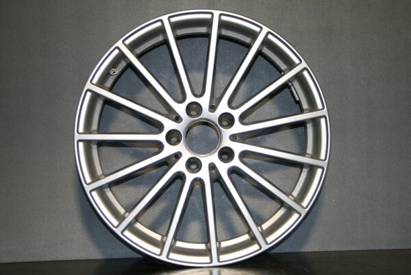 18 Zoll Mercedes GLA (X156) Alufelgen 6,5x18/ET38, 5/112, A1564011900