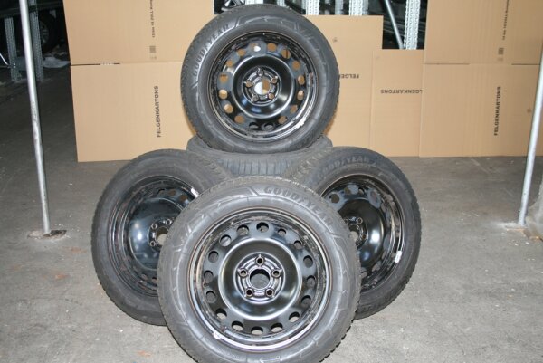 16" Ford Stahlfelgen + Winterreifen Focus IV