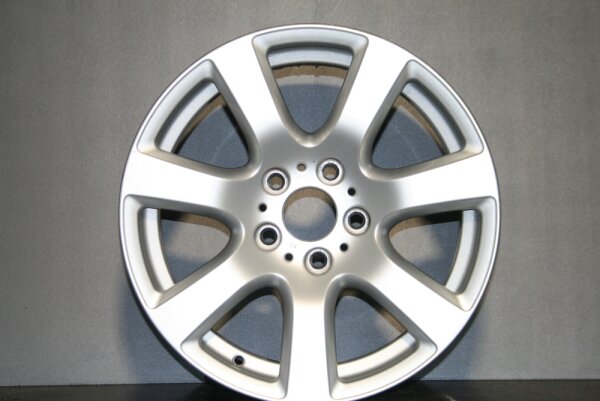 17 Zoll BMW 5er BMW (F10, F11), 7er BMW (F01, F02) Alufelgen 8x17/ET30, 5/120, 6777654 / Star Spoke 233 / Styling 233