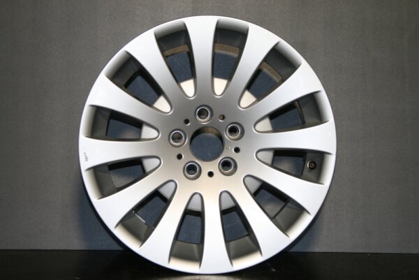 18 Zoll BMW 6er (E63) Alufelgen 8x18/ET14, 5/120, 6758777 / Radialspeiche 118 / Styling 118