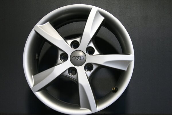 16 Zoll Audi A3 (8V) Alufelgen 6,5x16/ET43, 5/112, 8V5071496