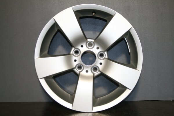 17 Zoll BMW 5er (E60, E61) nur x-Drive Alufelgen 8x17/ET43, 5/120, 6767539 / Star Spoke 122 / Styling 122