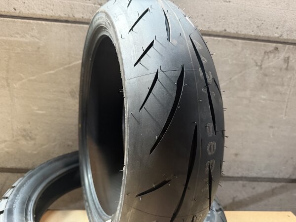 180/55 R17 73W M/C Bridgestone Battlax S23 Hypersport