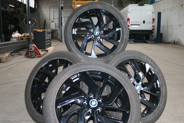 19" BMW Alufelgen + Winterreifen i3 (I01)